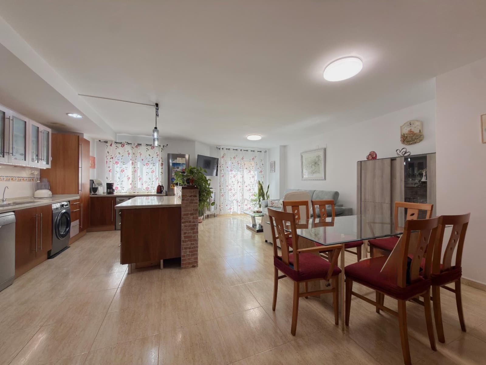 6 soverom Penthouse til salgs i Gandia med garasje - € 280 800 (Ref: 10076593)