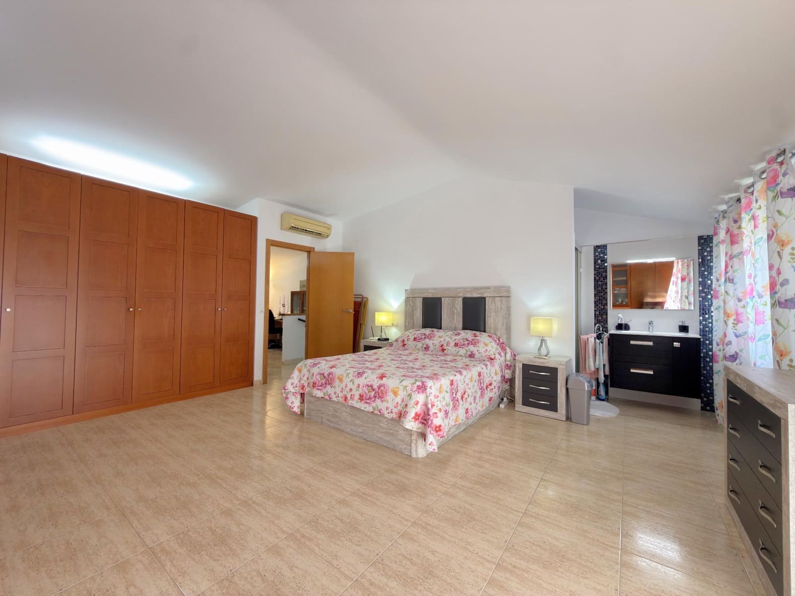 6 soverom Penthouse til salgs i Gandia med garasje - € 280 800 (Ref: 10076593)
