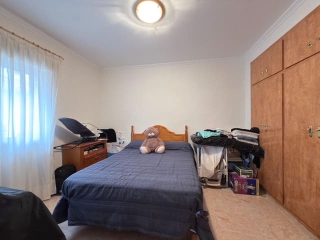 5 slaapkamer Huis te koop in Benicolet met garage - € 190.000 (Ref: 10086356)