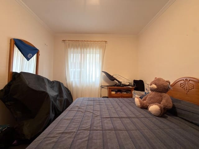 5 slaapkamer Huis te koop in Benicolet met garage - € 190.000 (Ref: 10086356)