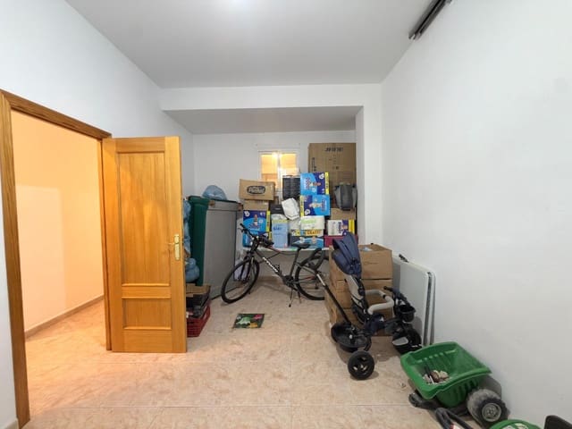 5 slaapkamer Huis te koop in Benicolet met garage - € 190.000 (Ref: 10086356)