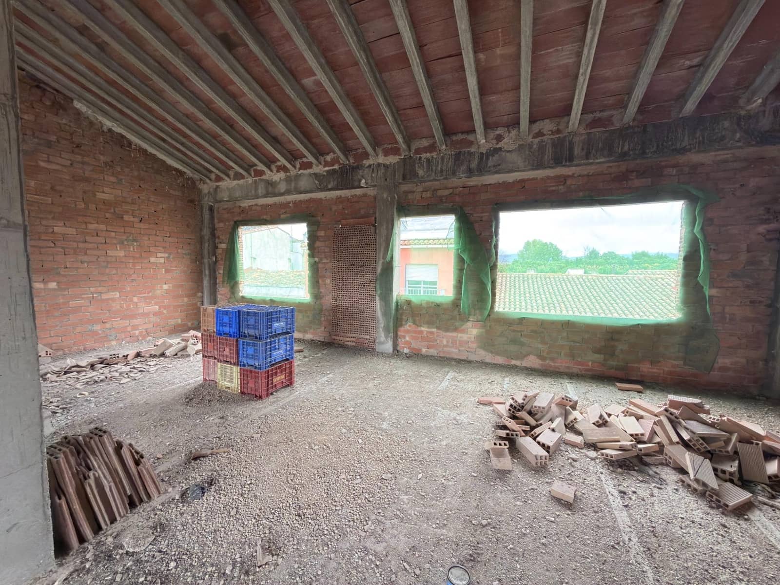 5 slaapkamer Huis te koop in Benicolet met garage - € 190.000 (Ref: 10086356)