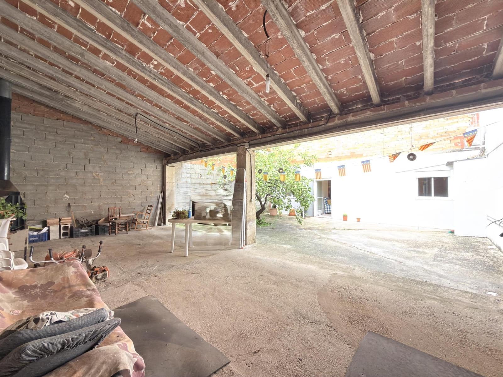 5 slaapkamer Huis te koop in Benicolet met garage - € 190.000 (Ref: 10086356)