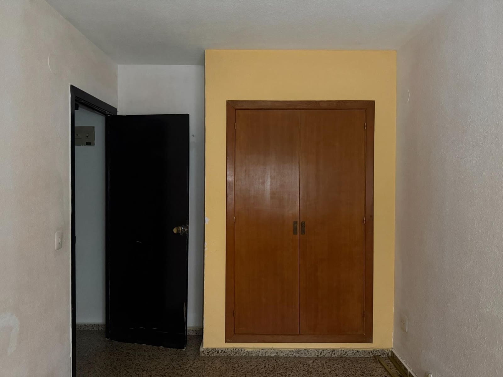 4 makuuhuone Asunto myytävänä paikassa Gandia - 130 000 € (Ref: 10147296)