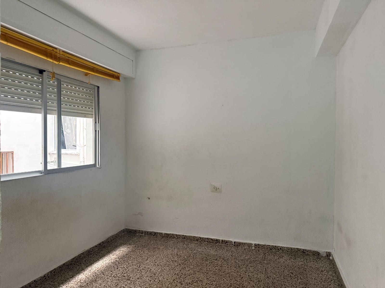 4 makuuhuone Asunto myytävänä paikassa Gandia - 130 000 € (Ref: 10147296)