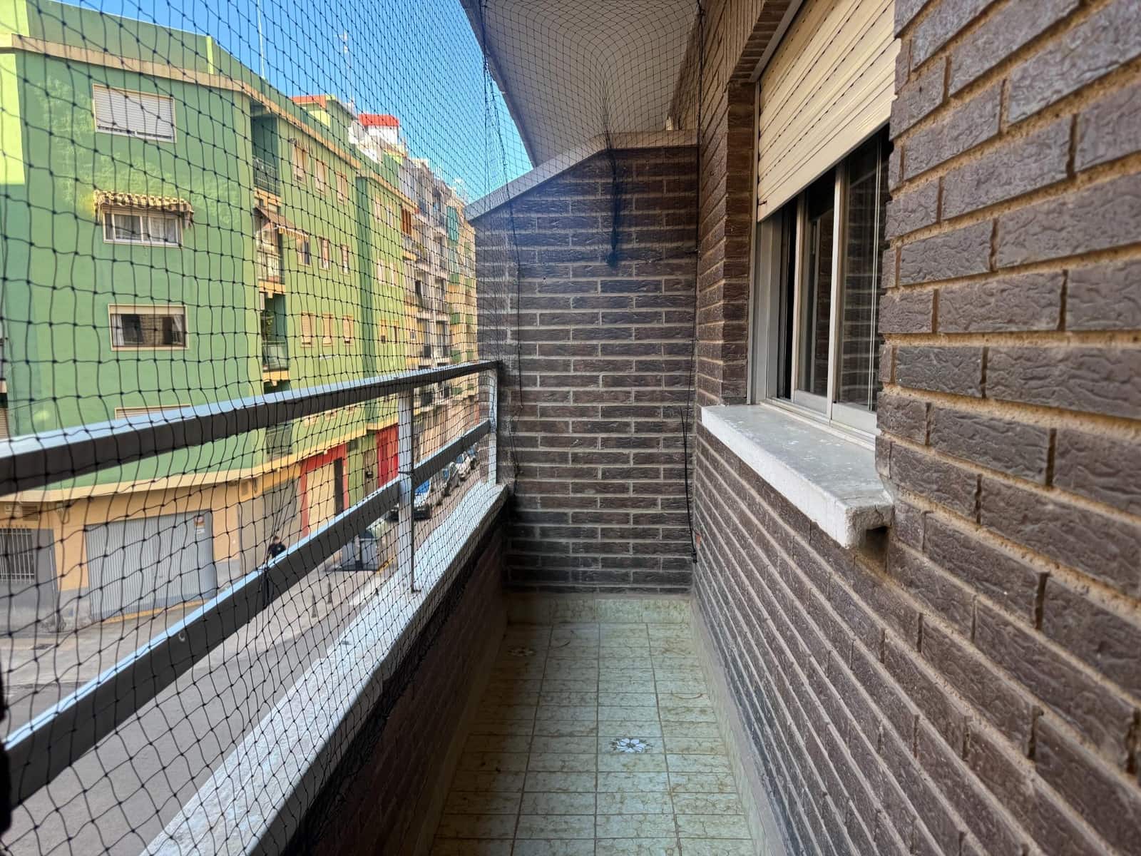 4 makuuhuone Asunto myytävänä paikassa Gandia - 130 000 € (Ref: 10147296)