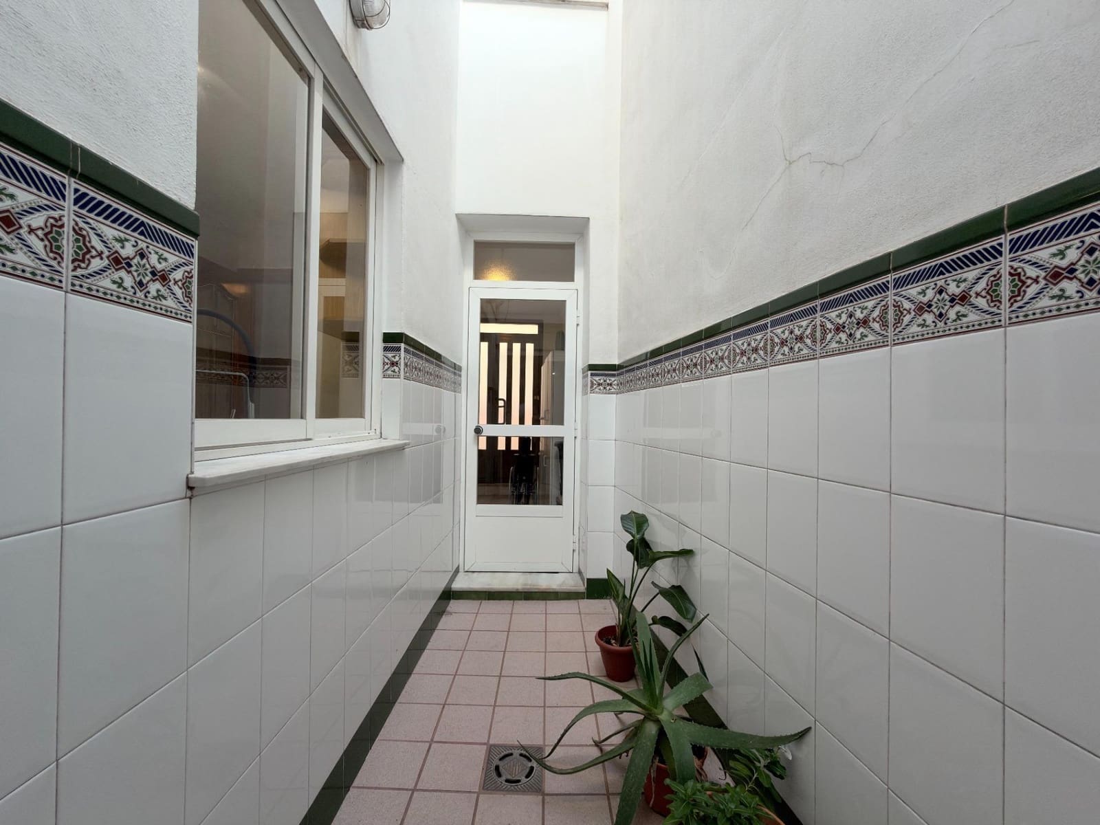 3 bedroom Townhouse for sale in Beniarjo - € 185,400 (Ref: 10157819)