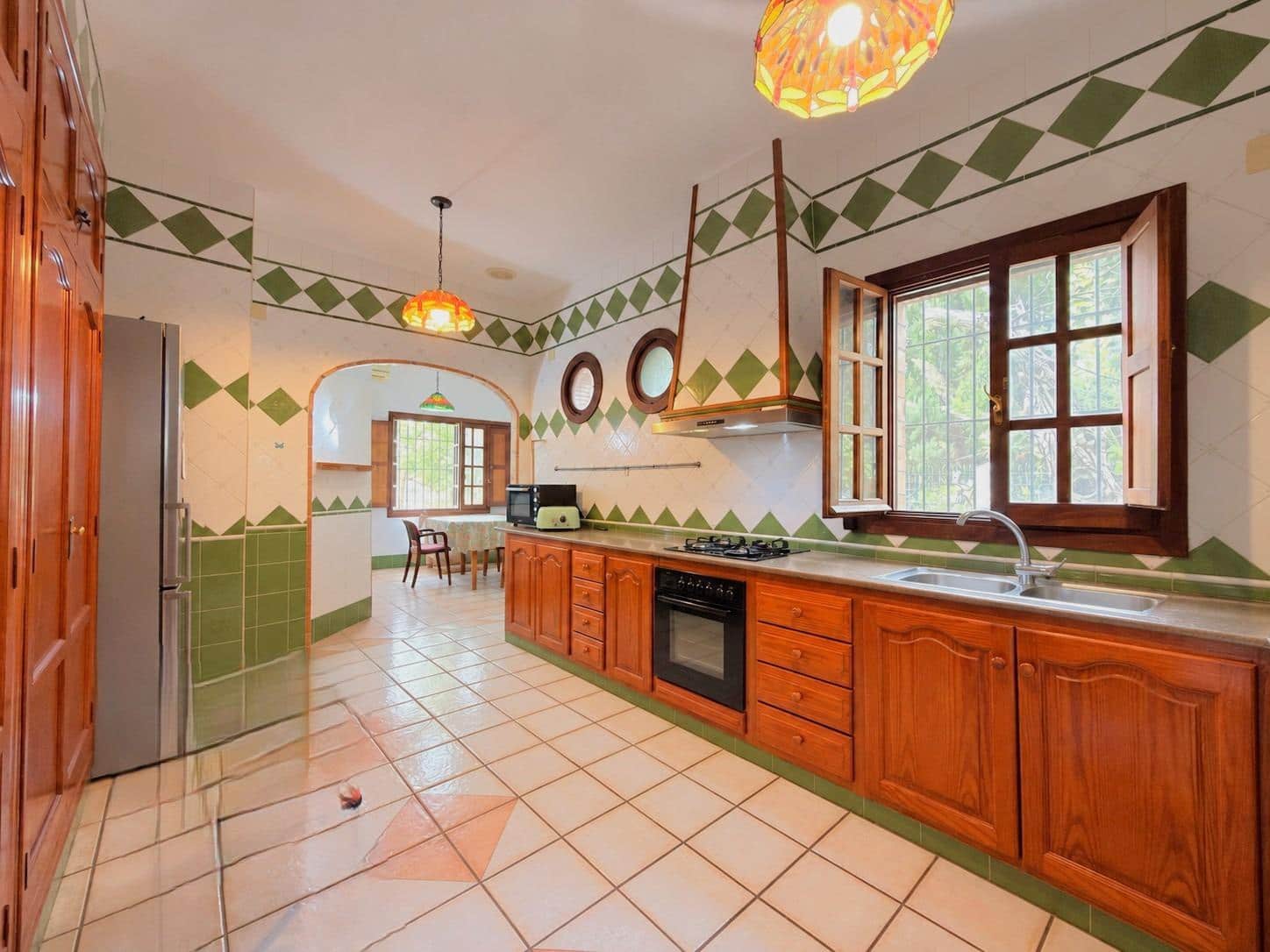 8 Zimmer Villa zu verkaufen in Beniarjo mit Pool Garage - 570.000 € (Ref: 10159857)