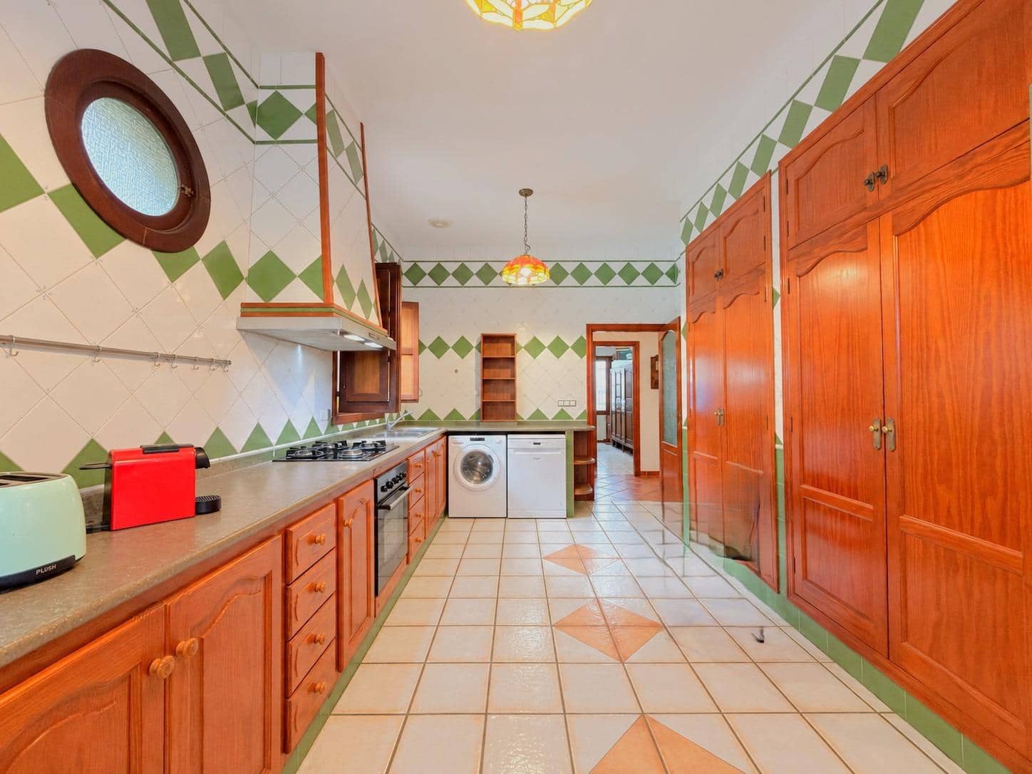 8 Zimmer Villa zu verkaufen in Beniarjo mit Pool Garage - 570.000 € (Ref: 10159857)