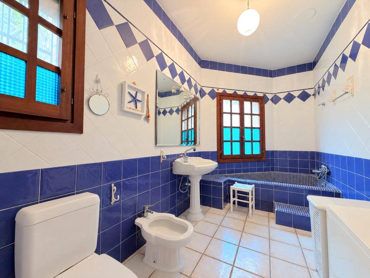 8 Zimmer Villa zu verkaufen in Beniarjo mit Pool Garage - 570.000 € (Ref: 10159857)