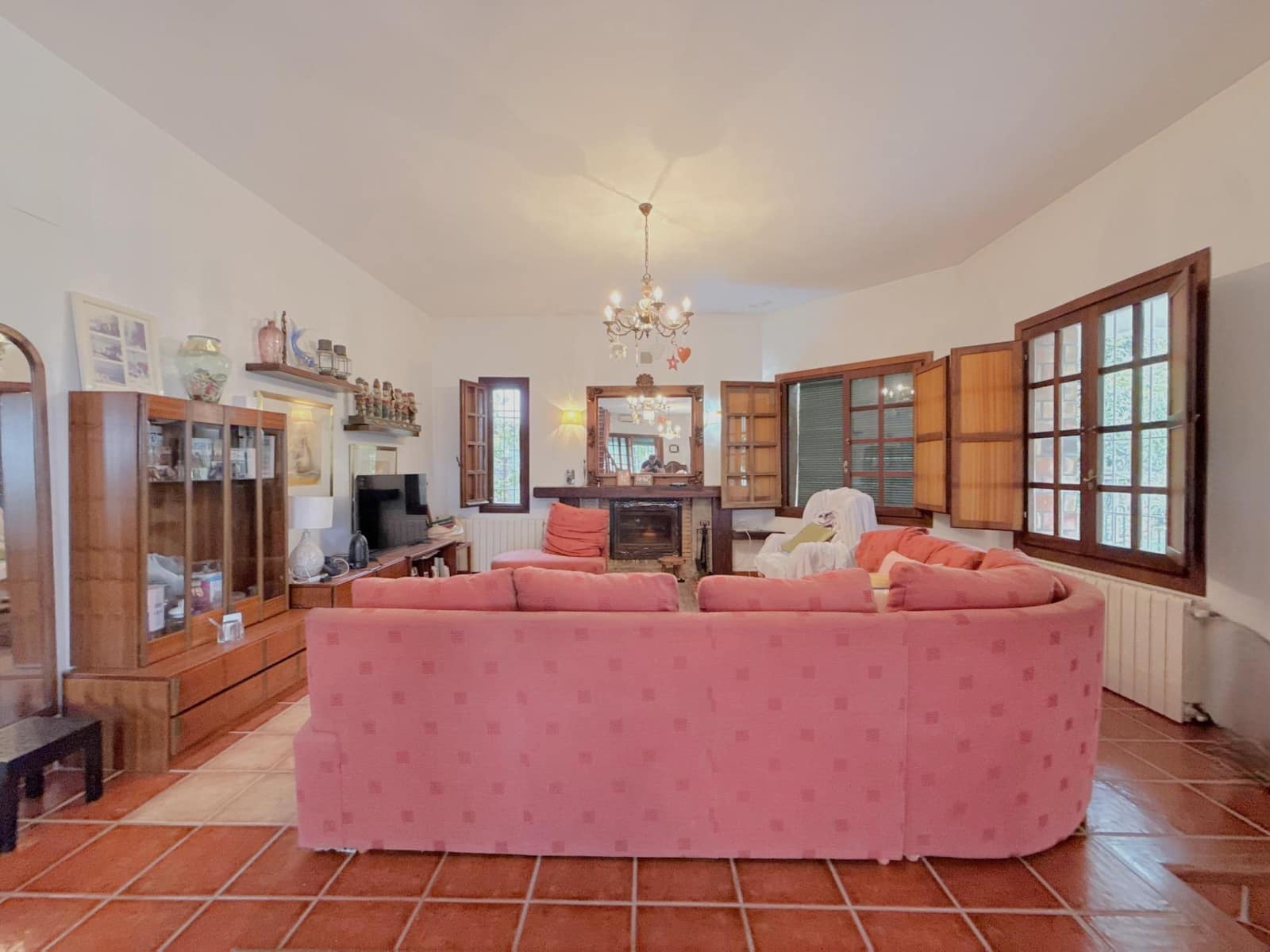 8 Zimmer Villa zu verkaufen in Beniarjo mit Pool Garage - 570.000 € (Ref: 10159857)