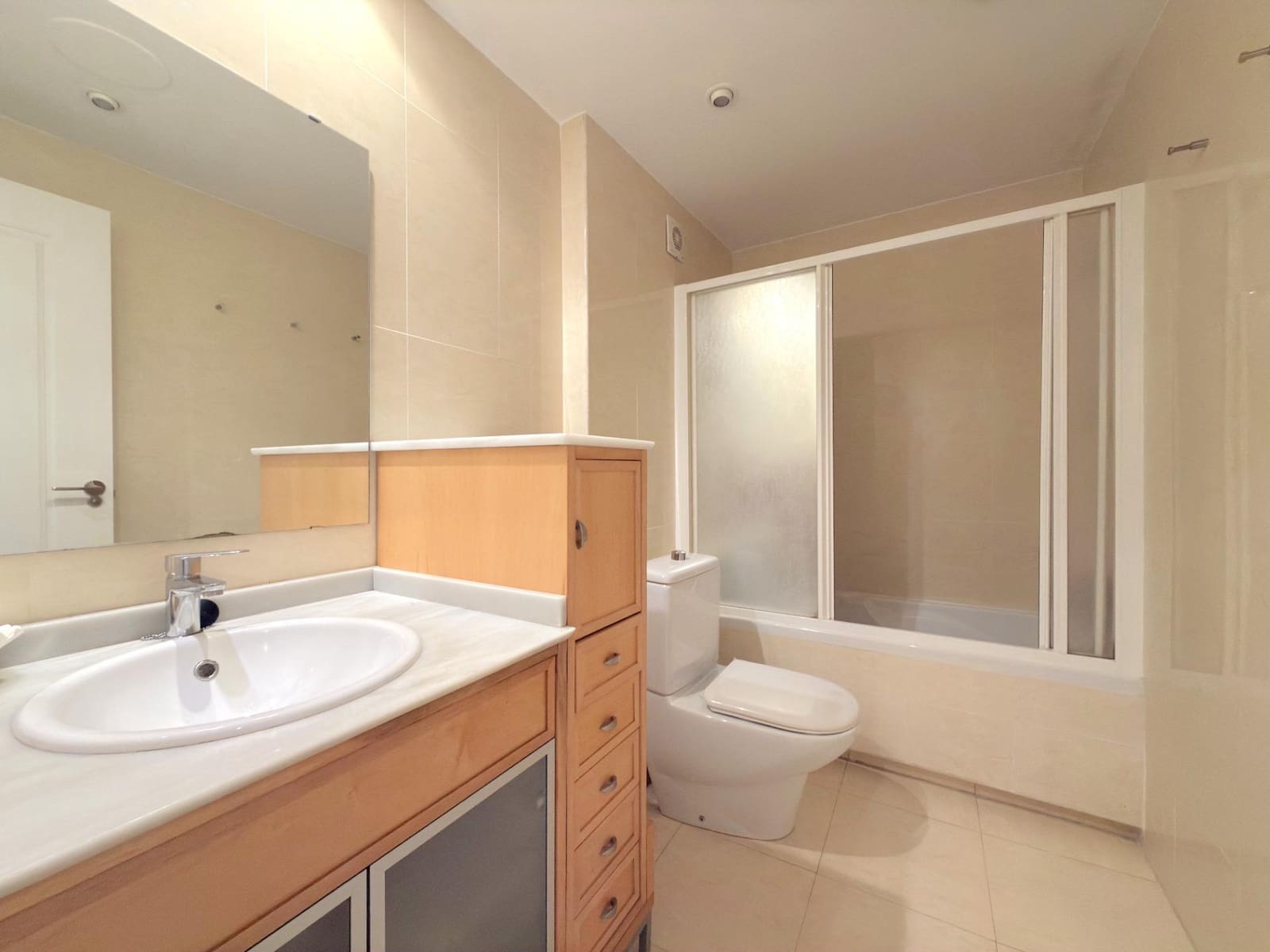 2 camera da letto Appartamento da affittare in Gandia con garage - 850 € (Rif: 10165192)