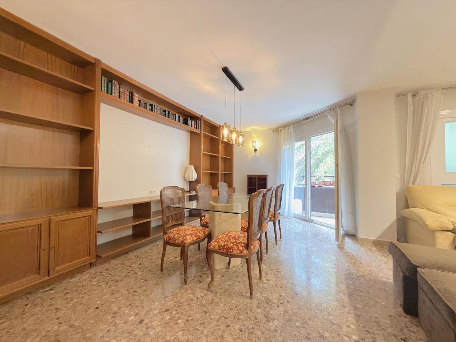 2 camera da letto Appartamento da affittare in Gandia con garage - 850 € (Rif: 10165192)