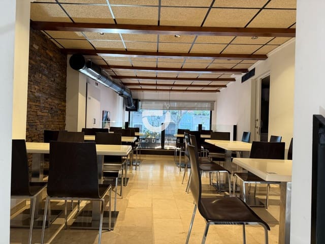Negocio en Gandia en alquiler - 1.500 € (Ref: 10177374)