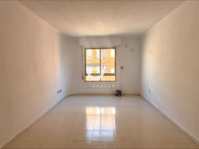 4 bedroom Flat for sale in Gandia - € 205,000 (Ref: 10185102)