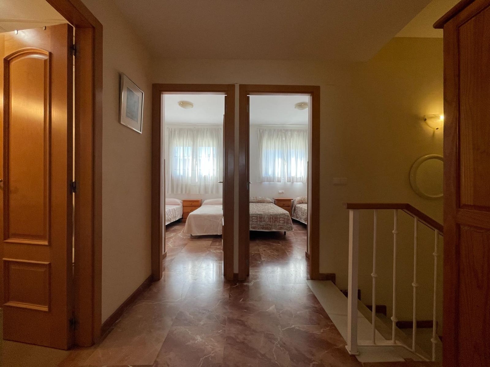 5 soveværelse Rækkehus til salg i Gandia med swimmingpool garage - € 284.000 (Ref: 8532680)