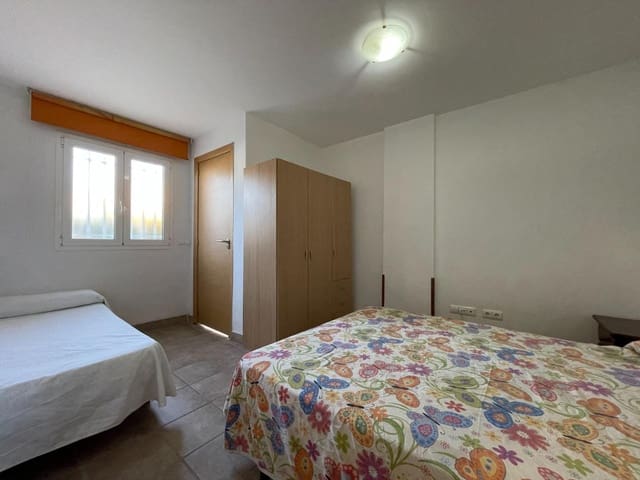 5 Zimmer Reihenhaus zu verkaufen in Gandia mit Pool Garage - 284.000 € (Ref: 8532680)