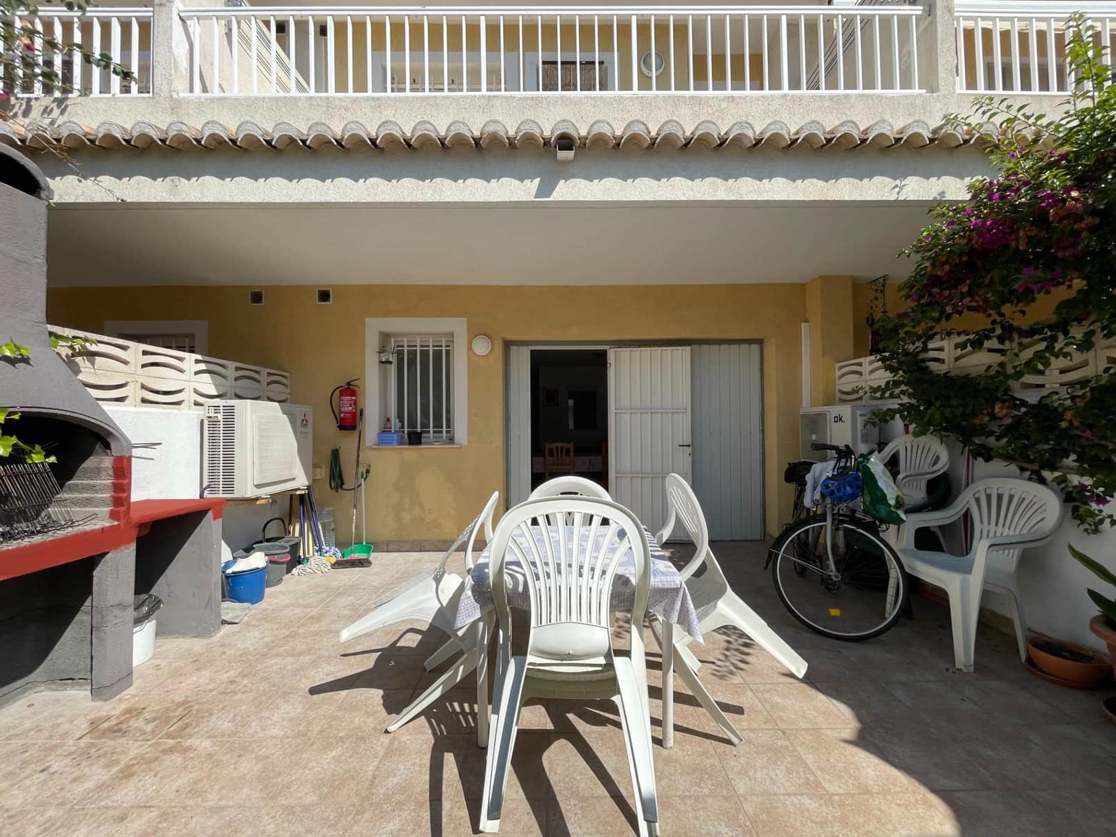 5 soveværelse Rækkehus til salg i Gandia med swimmingpool garage - € 284.000 (Ref: 8532680)
