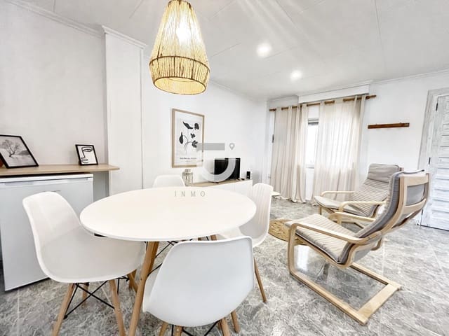 3 sypialnia Dom na sprzedaż w Oliva Nova, Oliva - 240 000 € (Ref: 8534180)