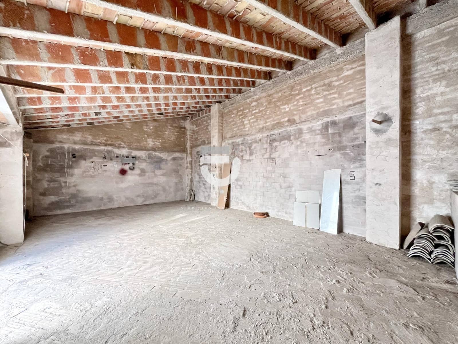 9 slaapkamer Huis te koop in Pego - € 225.000 (Ref: 8536542)