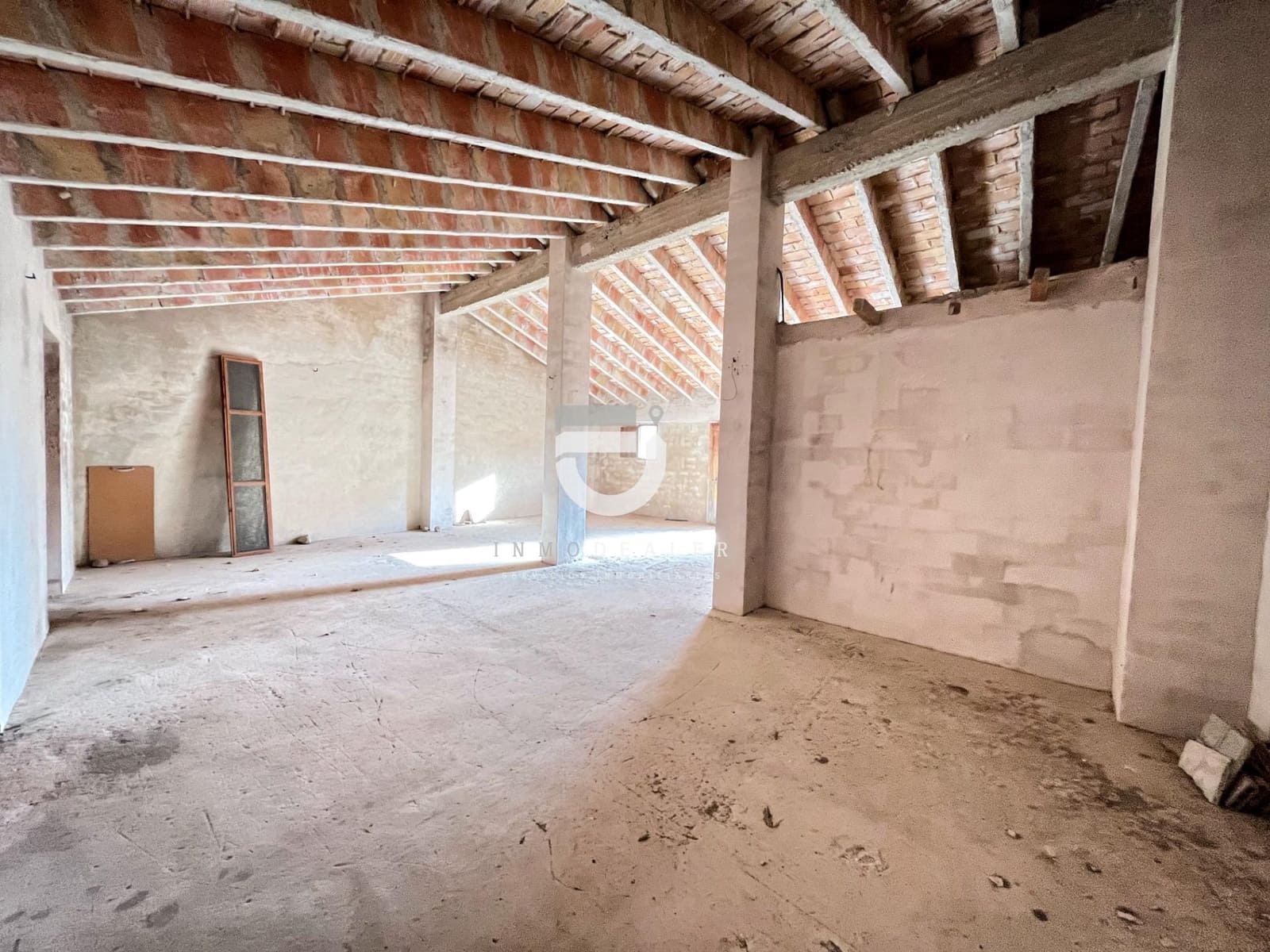 9 slaapkamer Huis te koop in Pego - € 225.000 (Ref: 8536542)