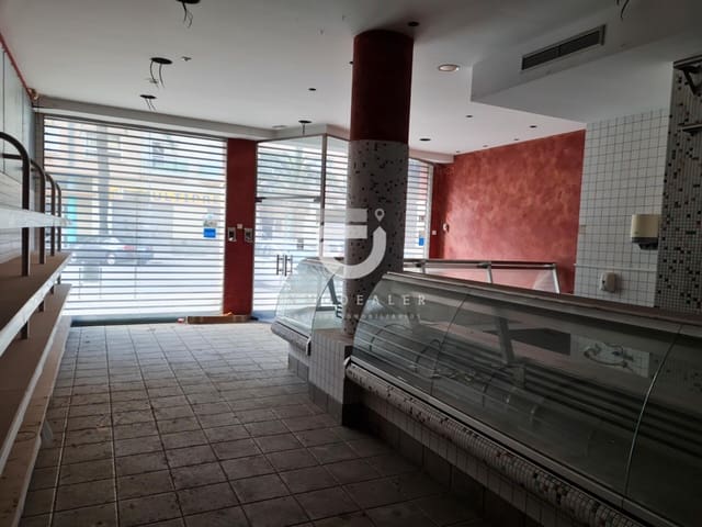 Local Comercial en Gandia en venta - 195.000 € (Ref: 8582581)
