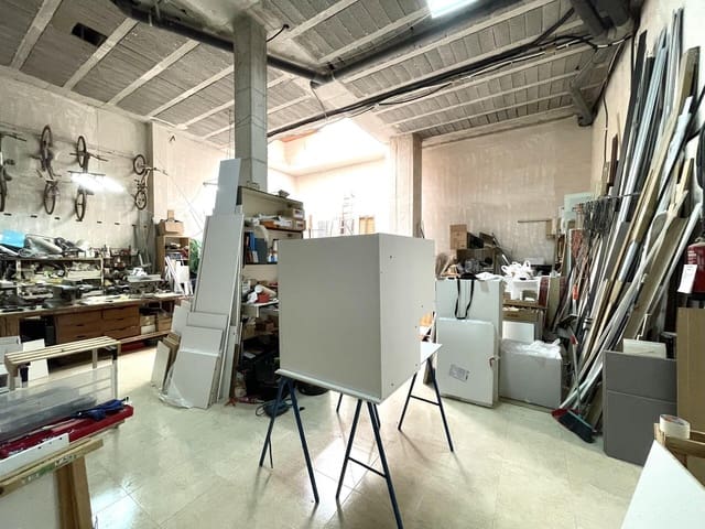 Local Comercial en Gandia en venta - 230.000 € (Ref: 8582582)