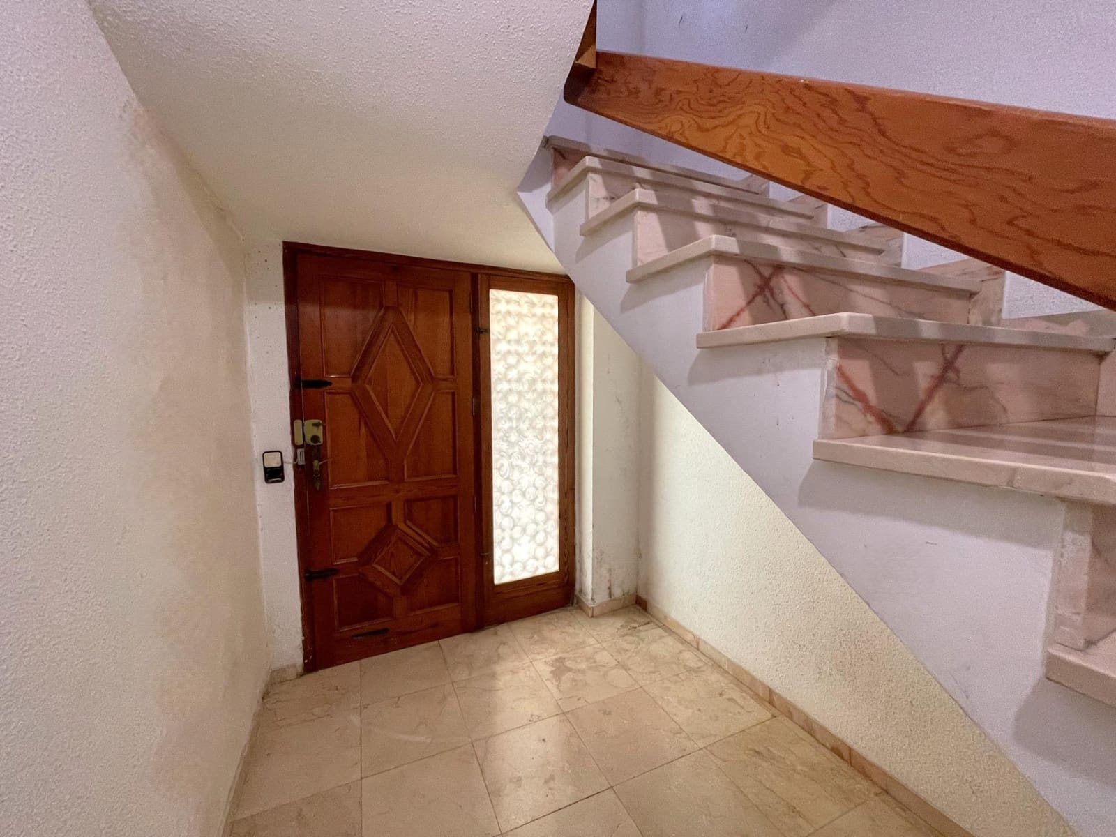 5 soveværelse Lejlighed til salg i La Pobla del Duc - € 105.000 (Ref: 8597284)