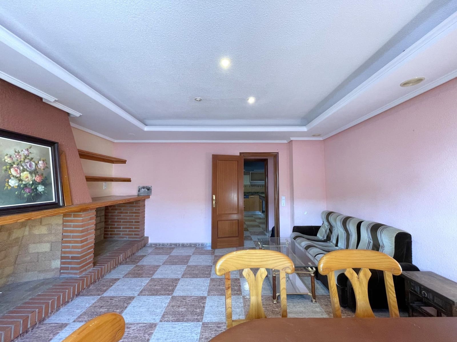 5 soveværelse Lejlighed til salg i La Pobla del Duc - € 105.000 (Ref: 8597284)