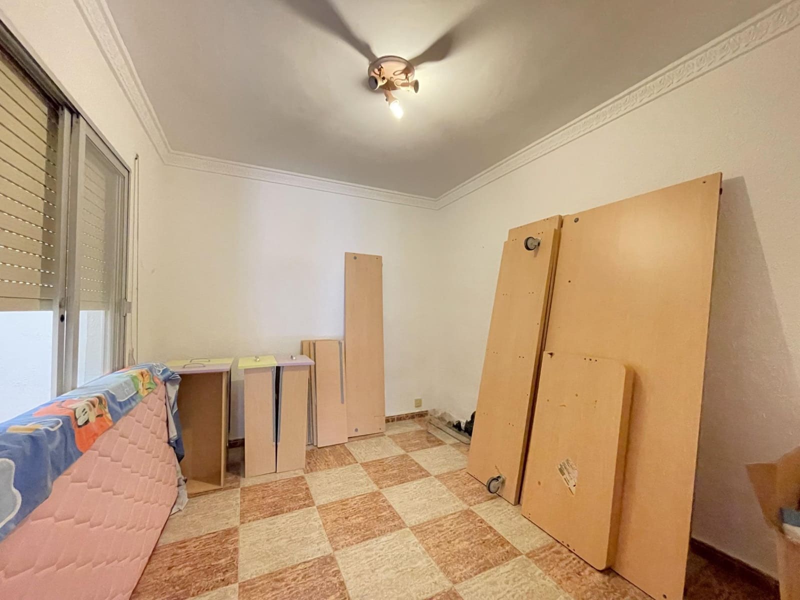 5 soveværelse Lejlighed til salg i La Pobla del Duc - € 105.000 (Ref: 8597284)