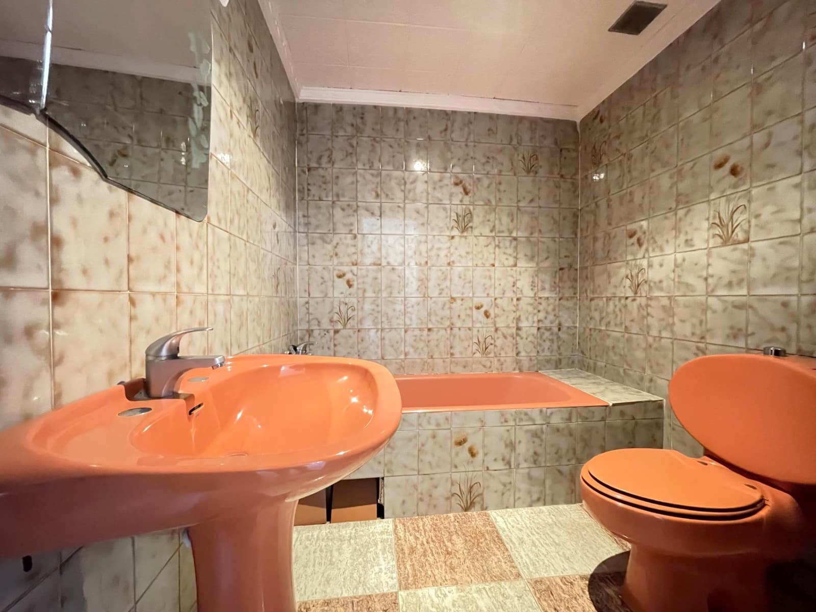 5 soveværelse Lejlighed til salg i La Pobla del Duc - € 105.000 (Ref: 8597284)