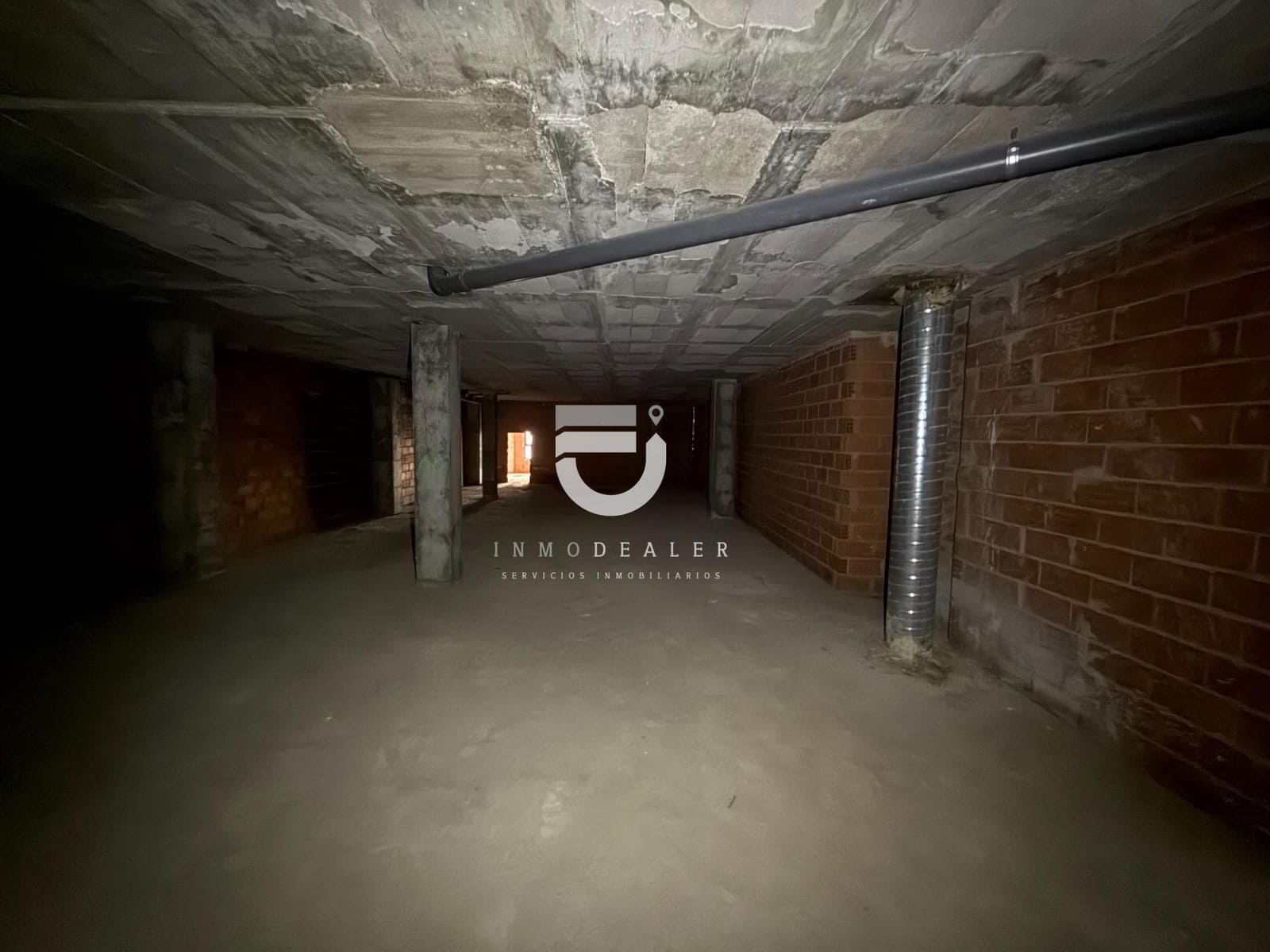 Kommersiell till salu i Oliva - 111 800 € (Ref: 8687621)