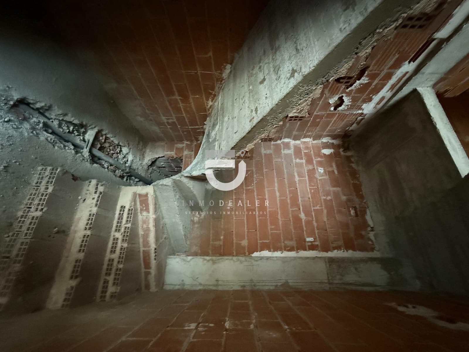 Kommersiell till salu i Oliva - 111 800 € (Ref: 8687621)