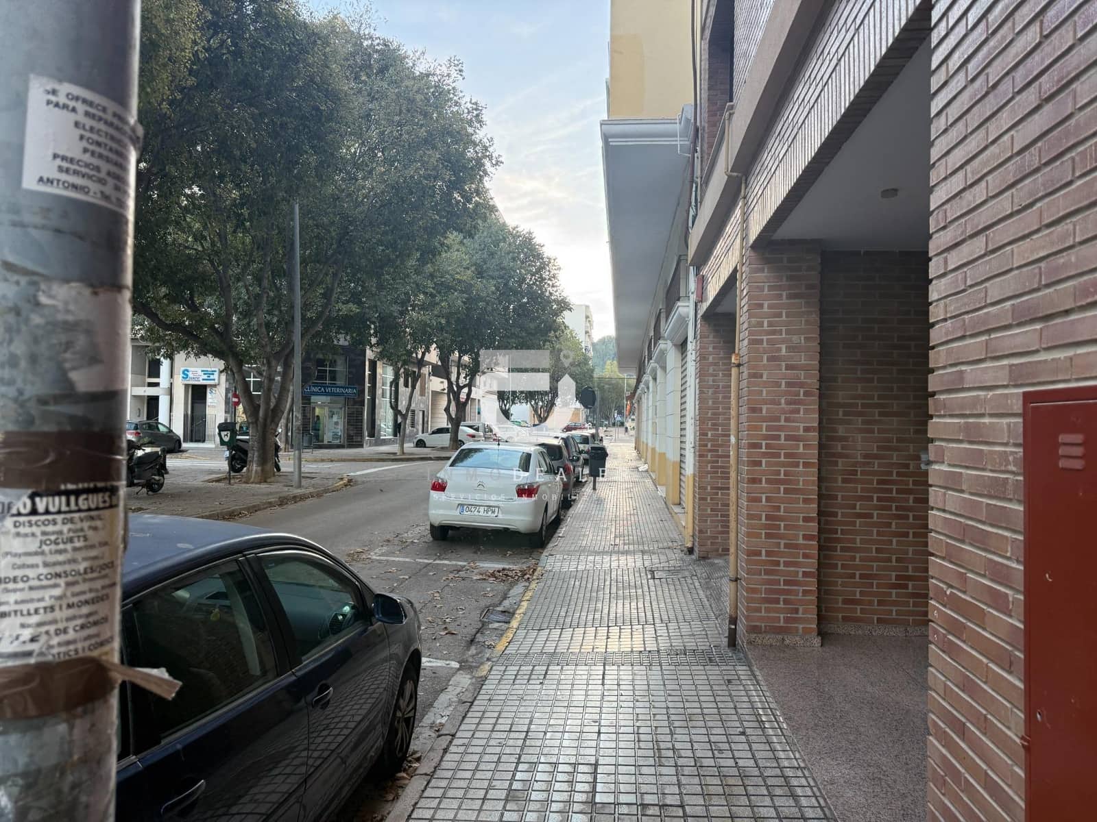 Kommersiell till salu i Oliva - 111 800 € (Ref: 8687621)