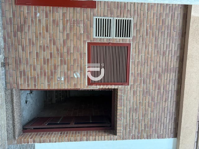 Local Comercial en Oliva en venta - 111.800 € (Ref: 8687621)