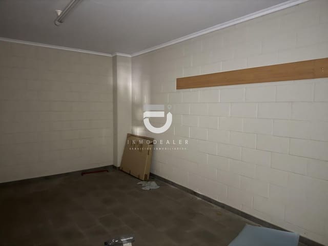 Azienda in vendita in Oliva Pueblo, Oliva - 250.000 € (Rif: 8696473)