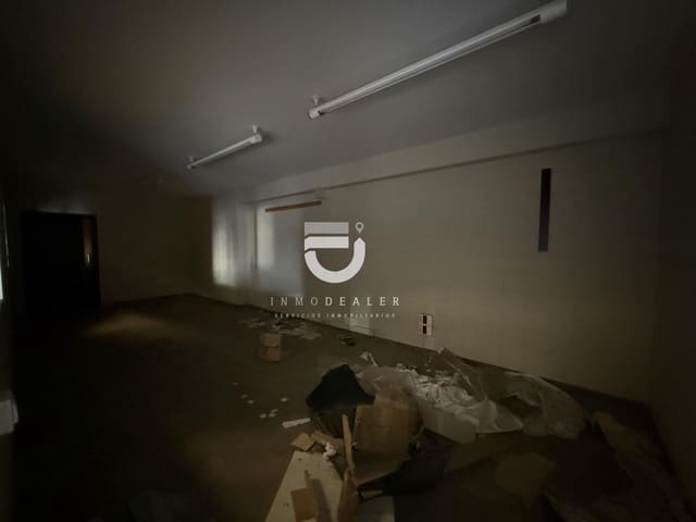 Azienda in vendita in Oliva Pueblo, Oliva - 250.000 € (Rif: 8696473)