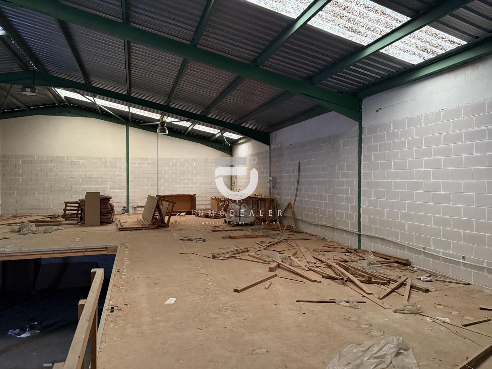 Biznes na sprzedaż w Oliva - 250 000 € (Ref: 8696473)