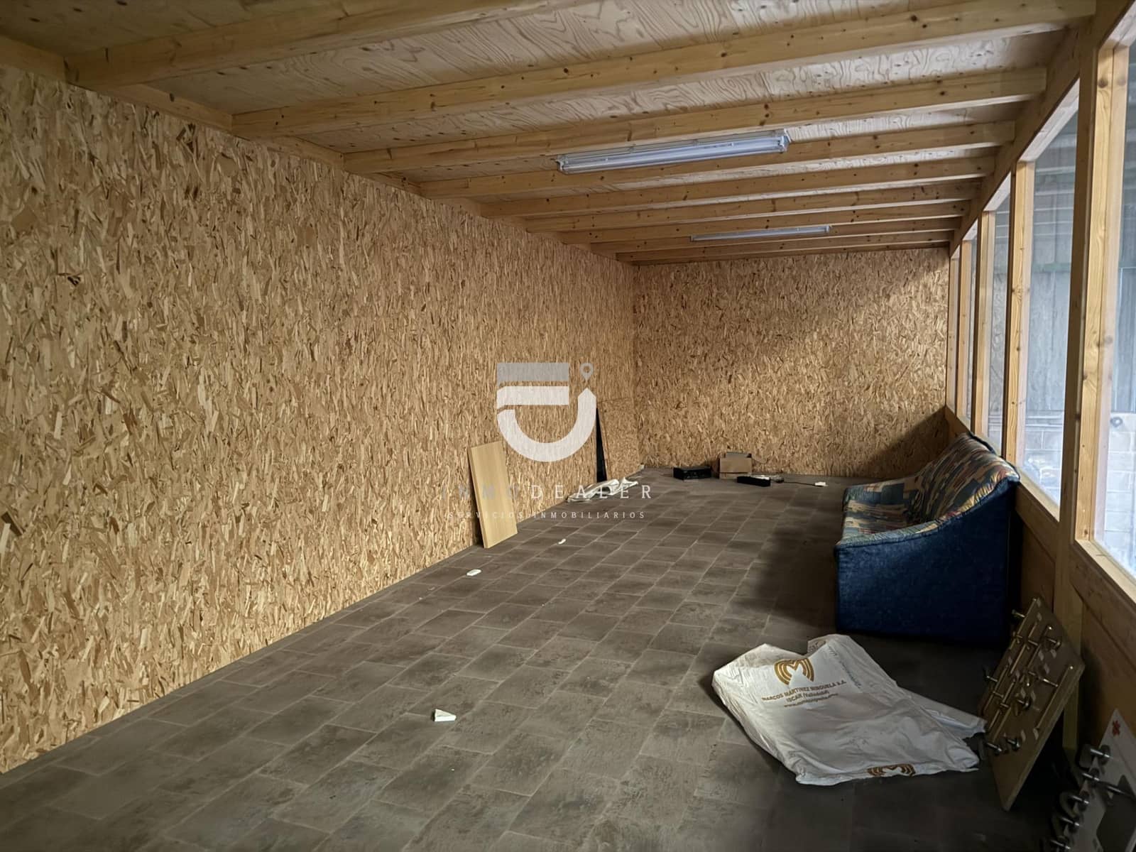 Biznes na sprzedaż w Oliva - 250 000 € (Ref: 8696473)