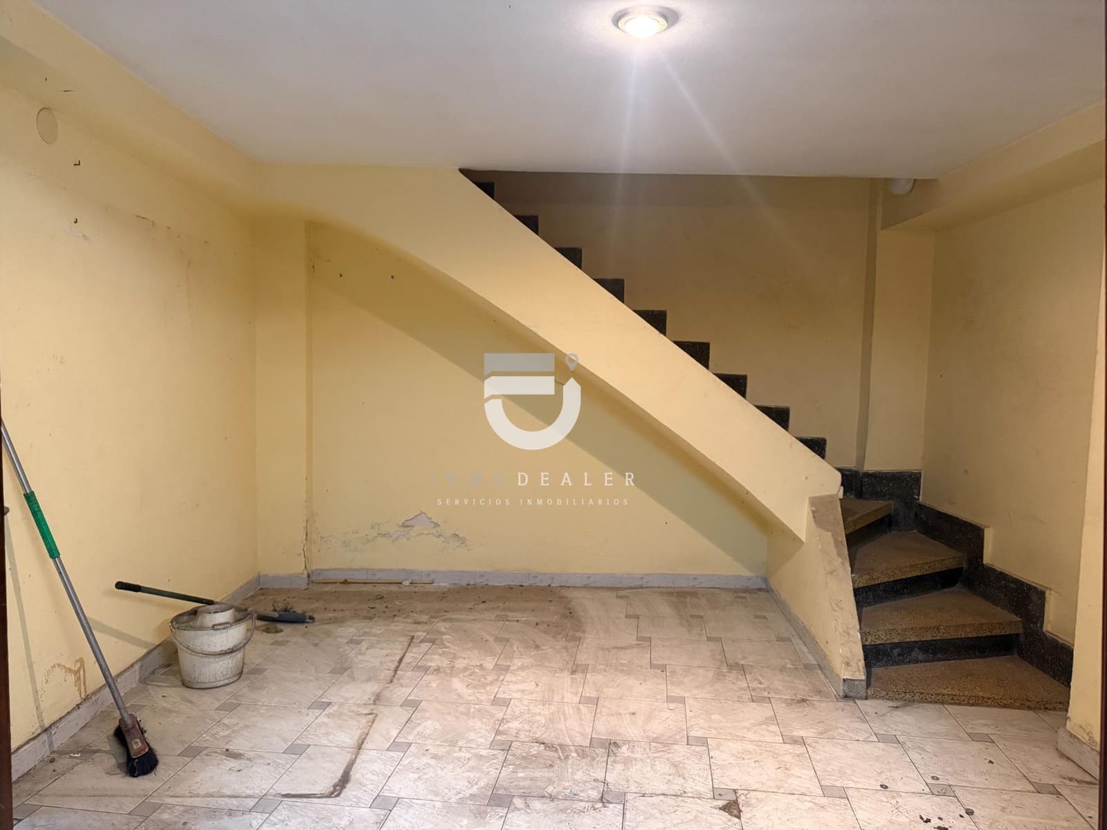 3 bedroom Townhouse for sale in La Font d'En Carros - € 130,000 (Ref: 8696474)