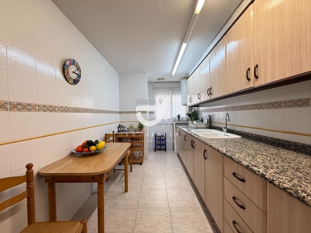 4 soveværelse Penthouse til salg i Gandia med garage - € 270.000 (Ref: 8764003)