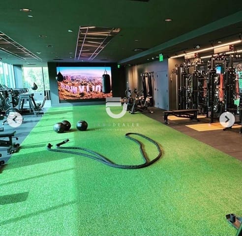 Kommersiell till salu i Piles - 105 000 € (Ref: 8764906)