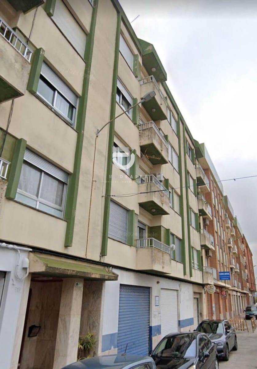 Erhverv til salg i Piles - € 105.000 (Ref: 8764906)