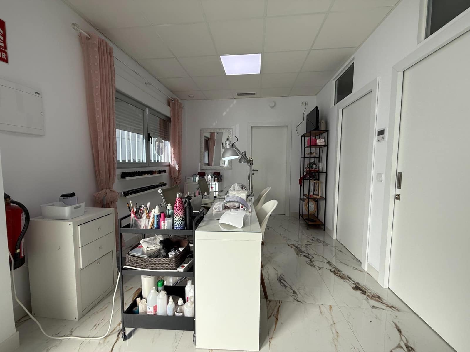 Erhverv til salg i Almoines - € 100.000 (Ref: 8770337)