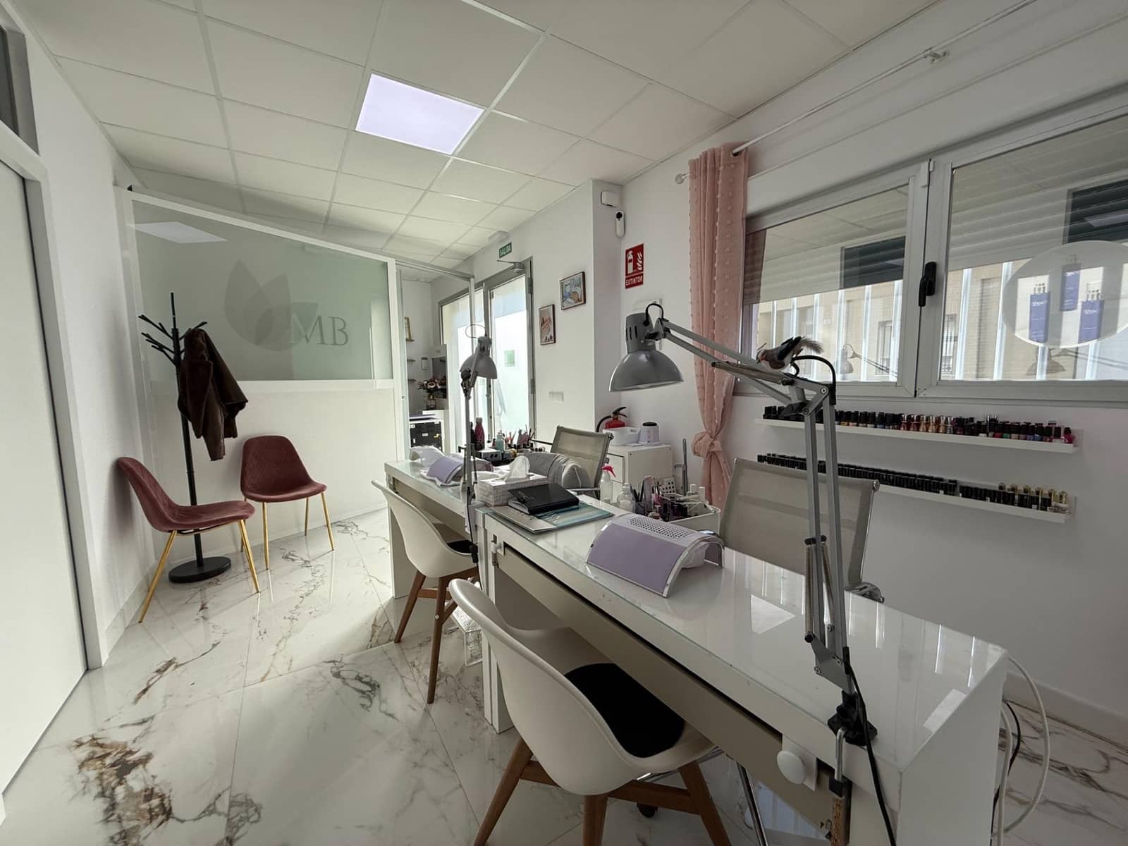 Erhverv til salg i Almoines - € 100.000 (Ref: 8770337)