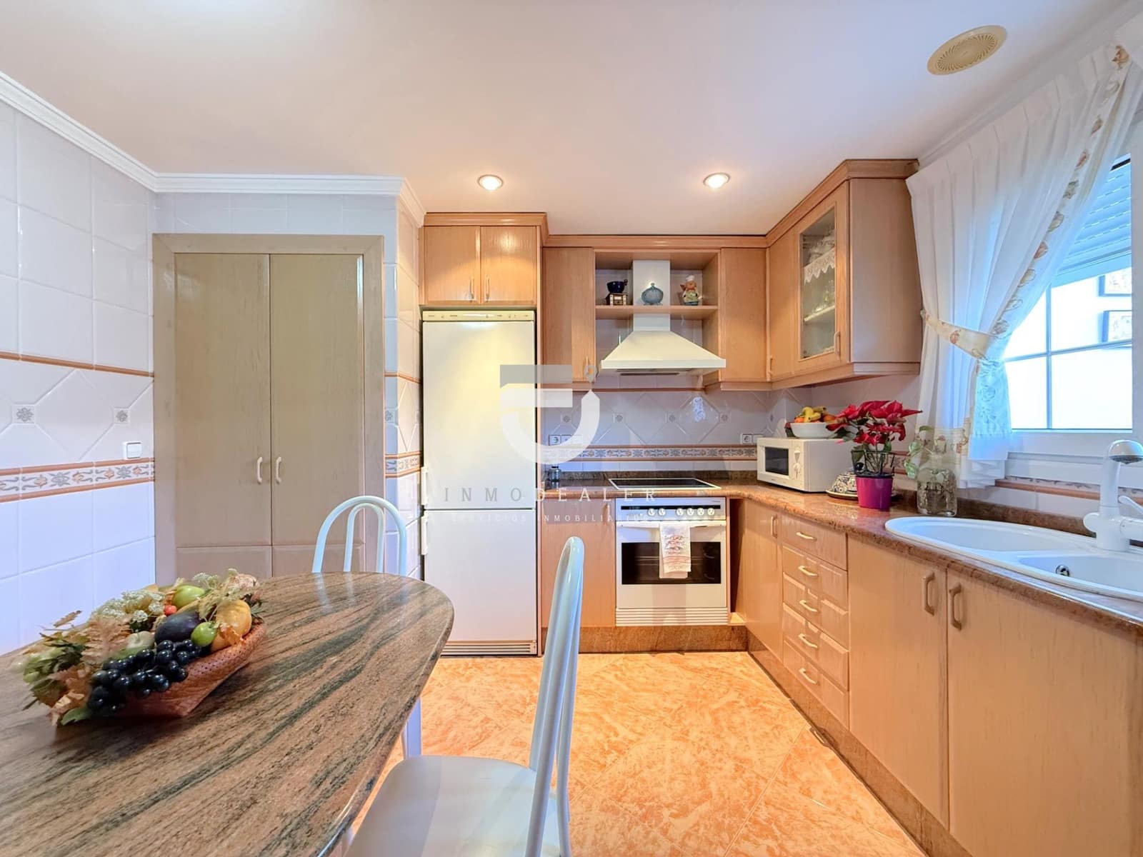 5 slaapkamer Villa te koop in Gandia met garage - € 699.000 (Ref: 8817905)