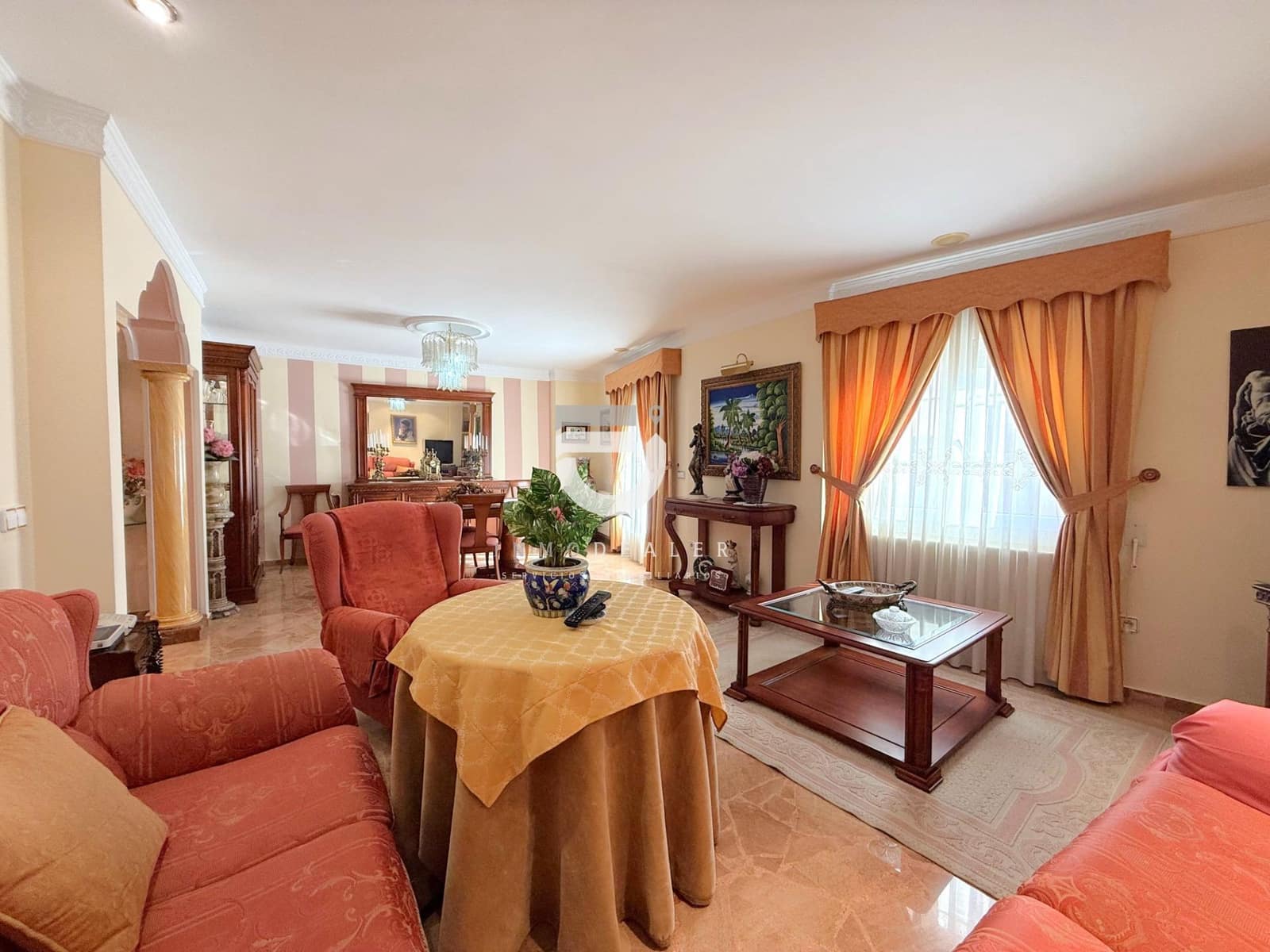 5 slaapkamer Villa te koop in Gandia met garage - € 699.000 (Ref: 8817905)