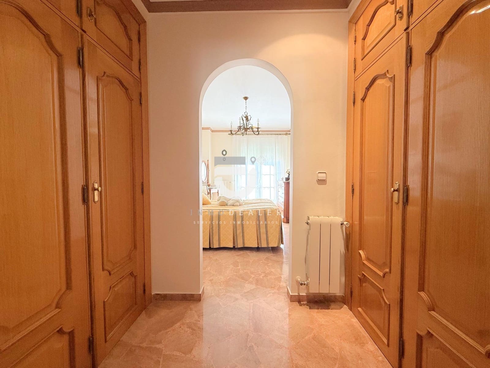 5 slaapkamer Villa te koop in Gandia met garage - € 699.000 (Ref: 8817905)