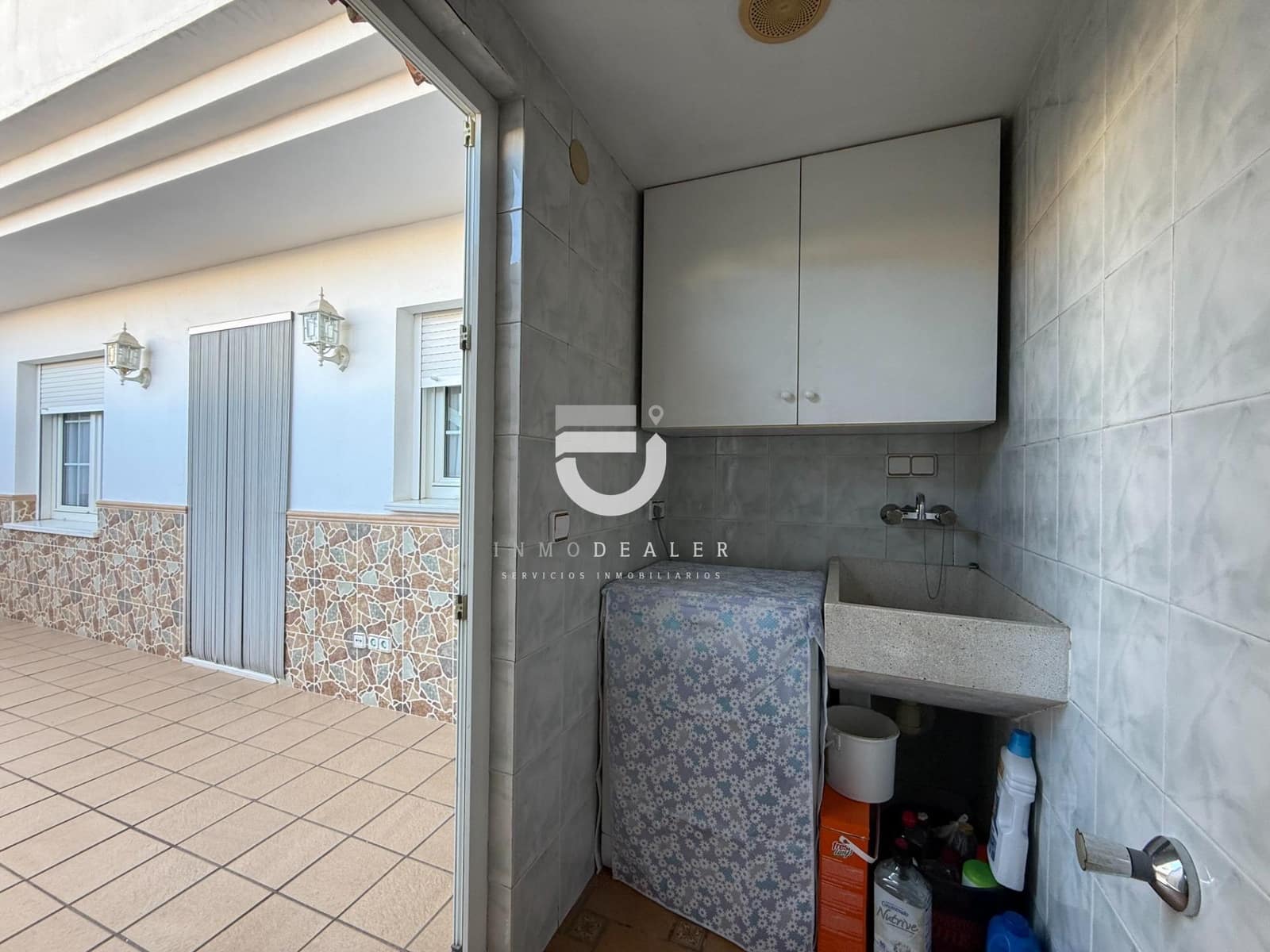 5 slaapkamer Villa te koop in Gandia met garage - € 699.000 (Ref: 8817905)