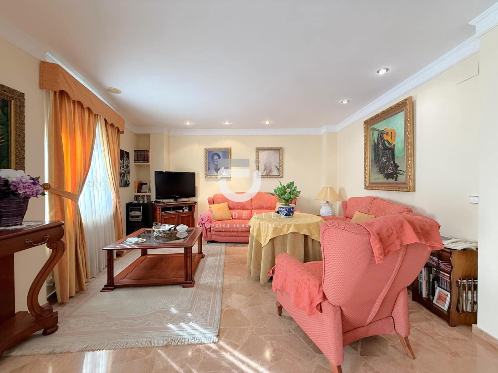 5 slaapkamer Villa te koop in Gandia met garage - € 699.000 (Ref: 8817905)